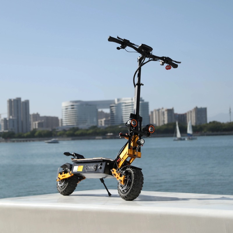 Best Selling 60v 6000w 5600w D - 60V 5600W Dual Motor Electric Scooter 评论和价格